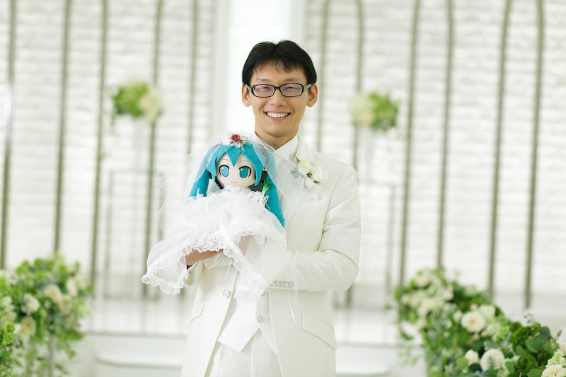dam-cuoi-anh-kondo-voi-hatsune-miku dam-cuoi-anh-kondo-voi-hatsune-miku